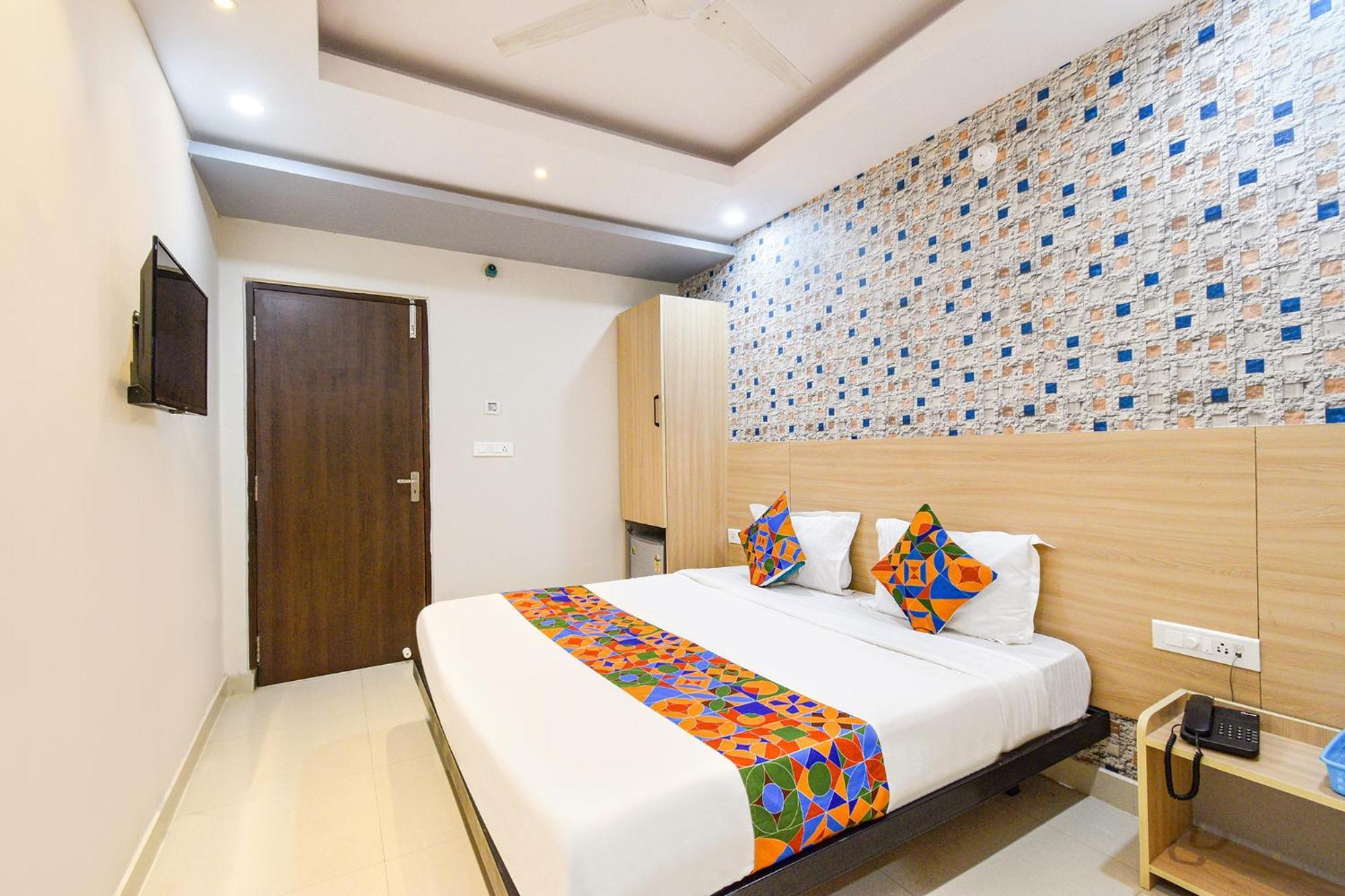 Fabhotel The Botanica - Nr Hyderabad Central University, Kondapur Kondapur  Екстериор снимка