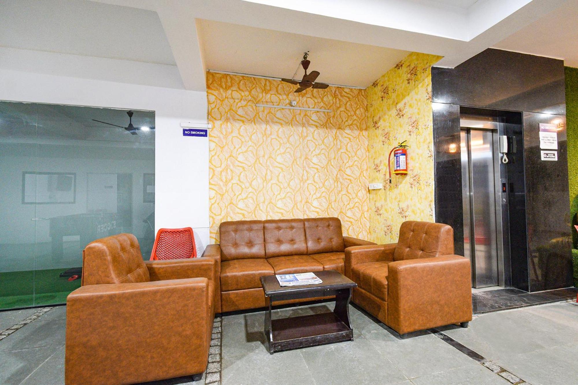 Fabhotel The Botanica - Nr Hyderabad Central University, Kondapur Kondapur  Екстериор снимка