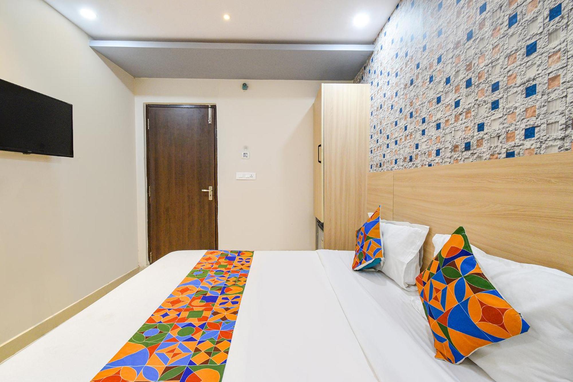 Fabhotel The Botanica - Nr Hyderabad Central University, Kondapur Kondapur  Екстериор снимка