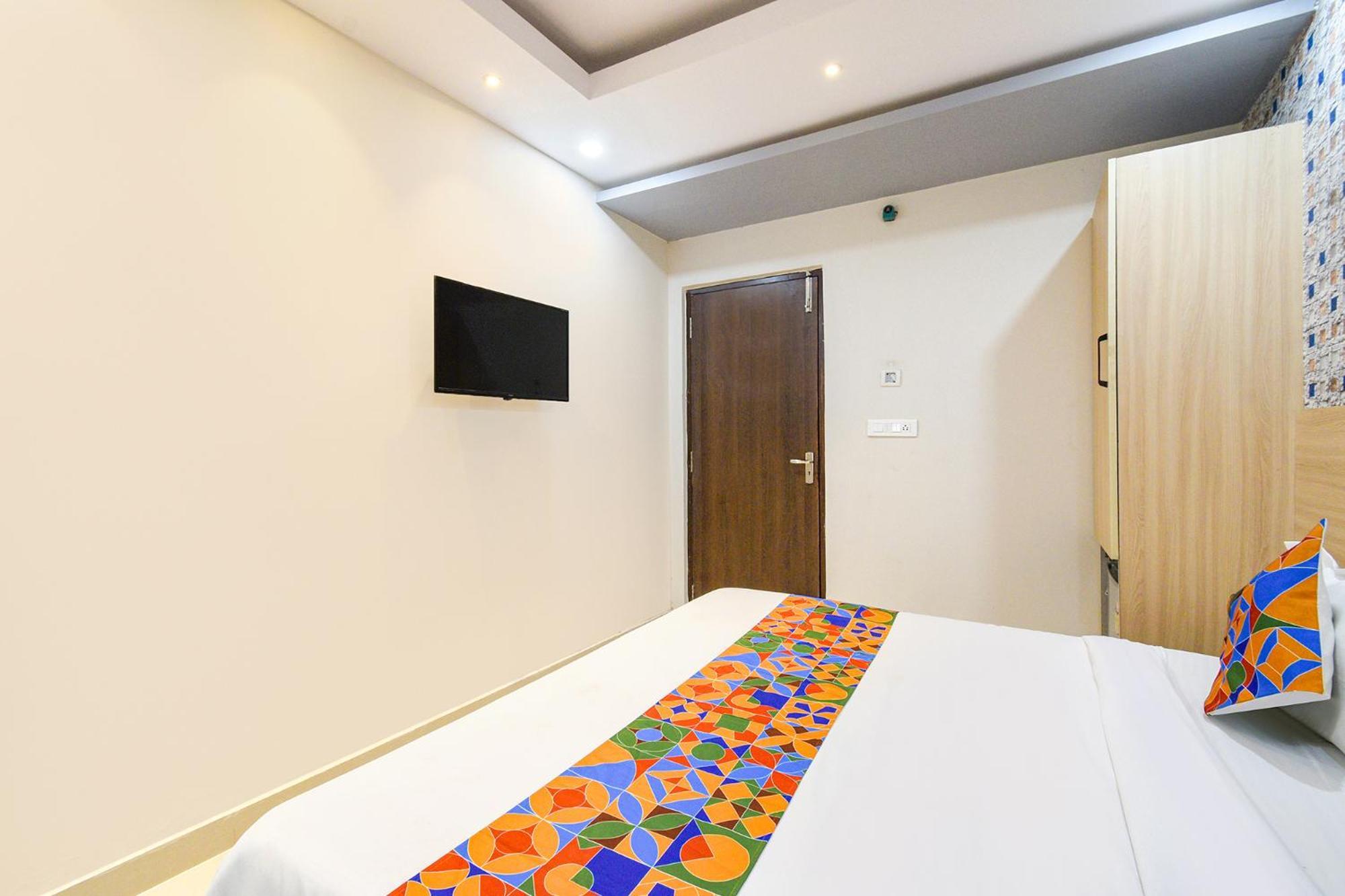 Fabhotel The Botanica - Nr Hyderabad Central University, Kondapur Kondapur  Екстериор снимка