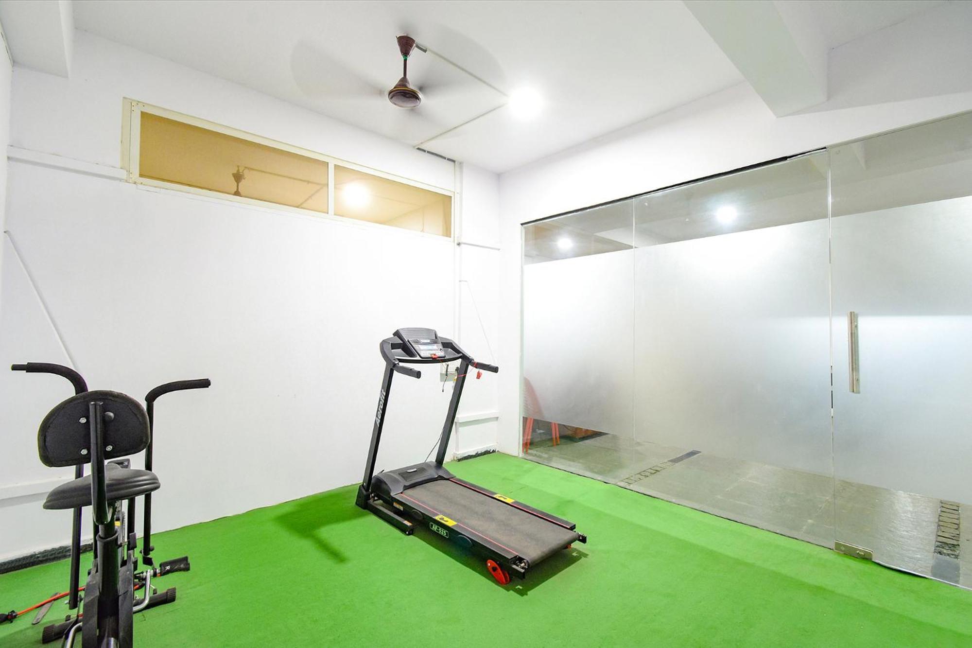 Fabhotel The Botanica - Nr Hyderabad Central University, Kondapur Kondapur  Екстериор снимка